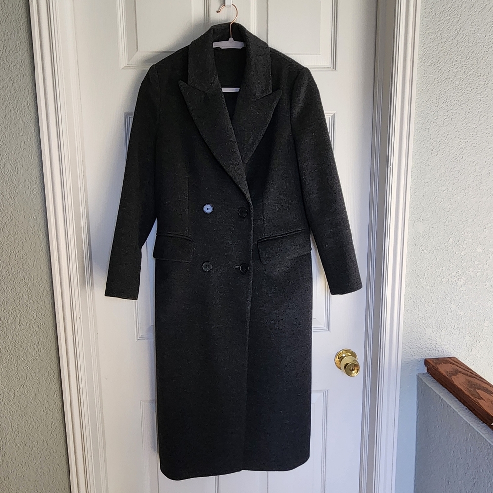 The Curated New York Coat